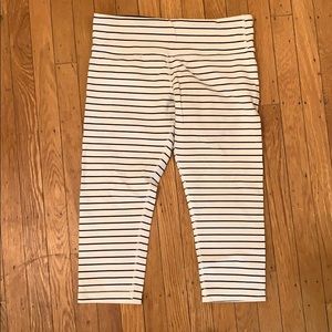 White and navy lululemon leggings